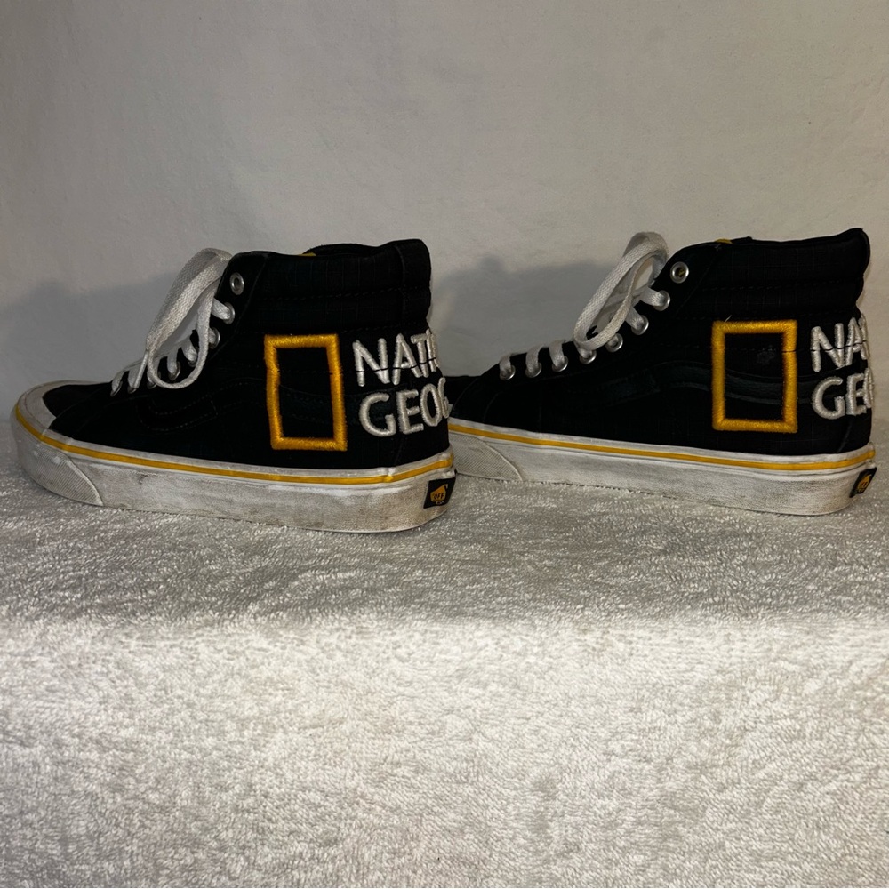 National Geographic x Vans Sk8-Hi - Unisex Men's 7/Women's 8.5 Black & Yellow - Picture 8 of 15